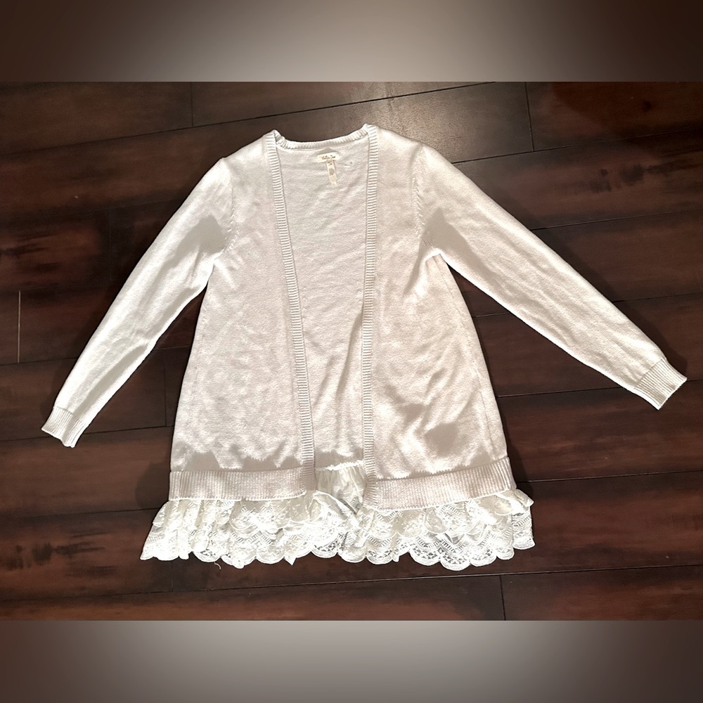 Cream Matilda Jane ruffle cardigan sz small